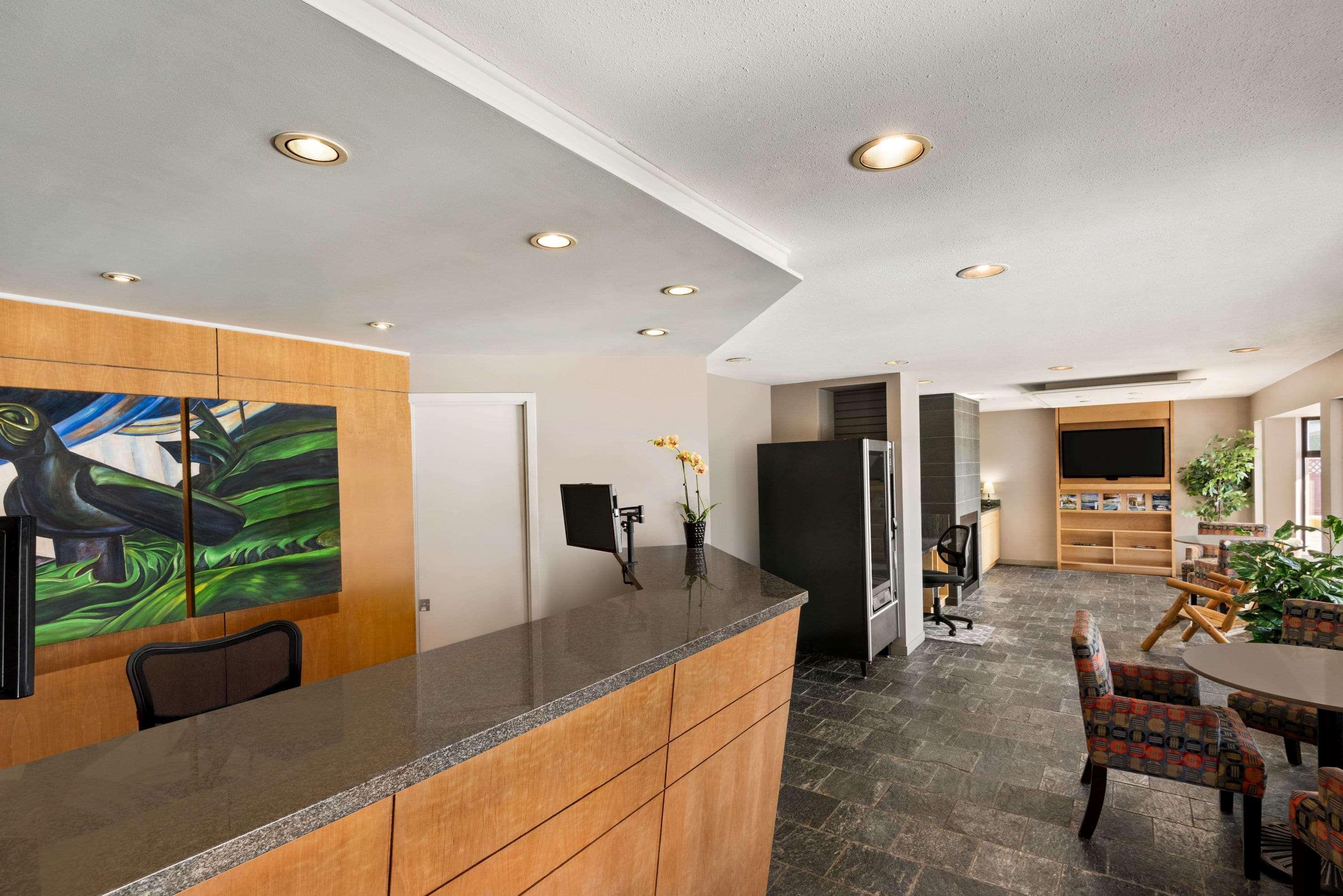 Travelodge By Wyndham Abbotsford Bakerview Ngoại thất bức ảnh