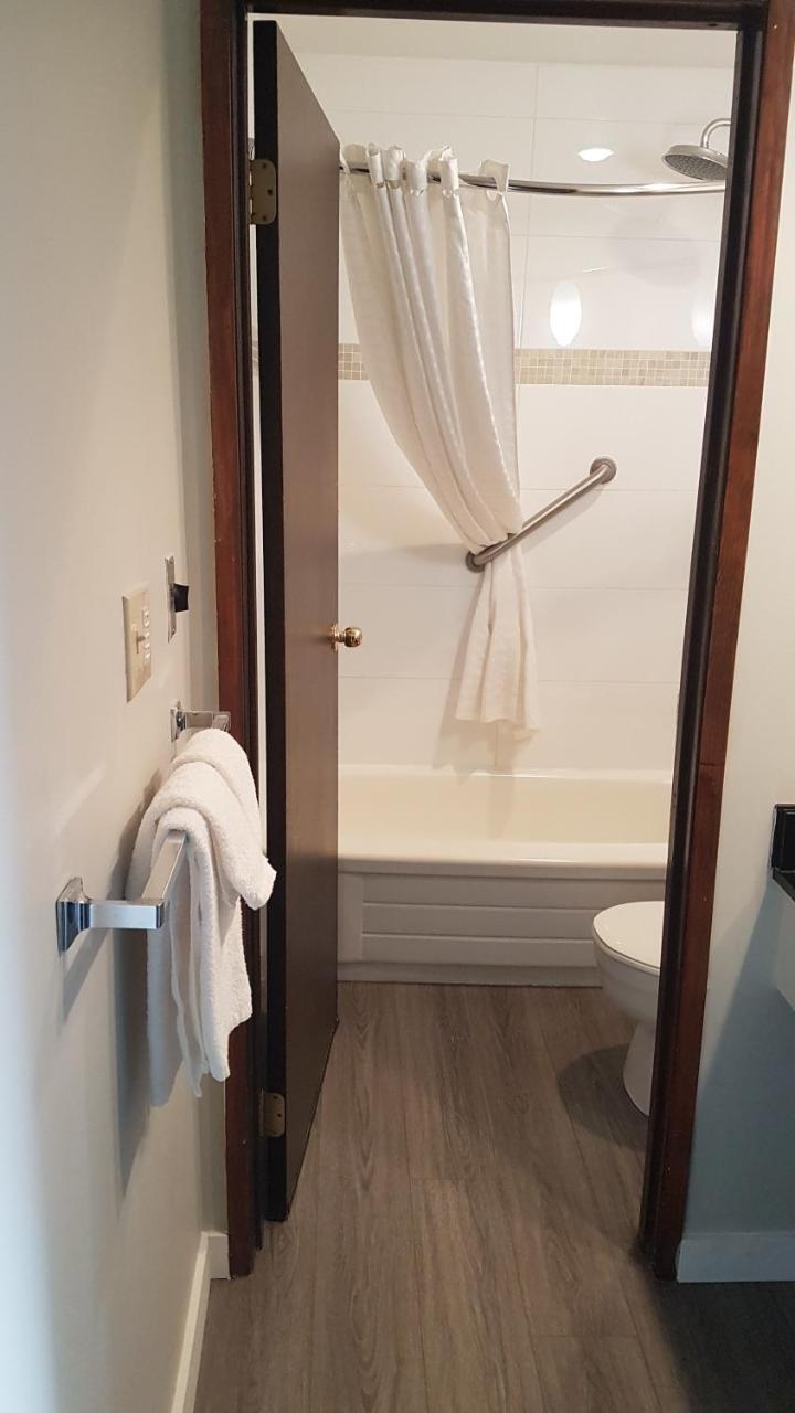 Travelodge By Wyndham Abbotsford Bakerview Ngoại thất bức ảnh
