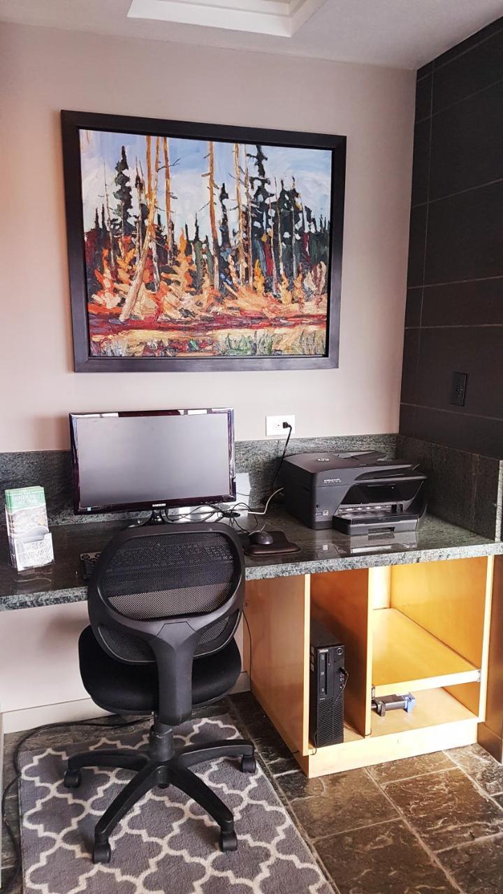 Travelodge By Wyndham Abbotsford Bakerview Ngoại thất bức ảnh